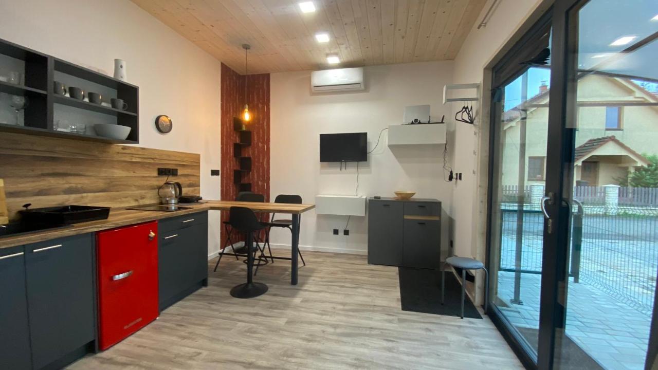 Apartmán Tiny House Pardubice Exteriér fotografie